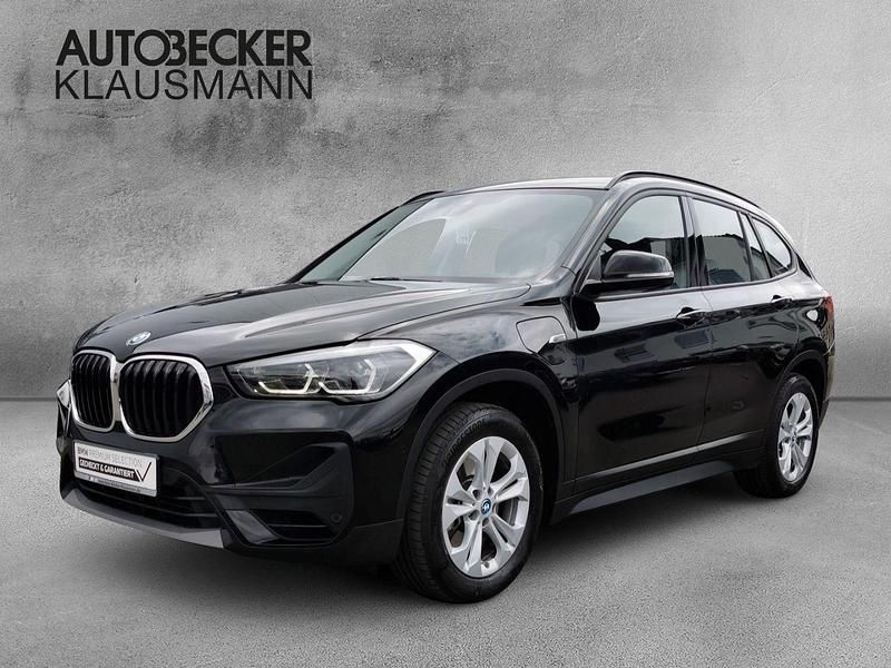 Utilizat 2022 BMW X1 Advantage SUV | 27.048 EUR (Preț OK) - Imagine 1/1