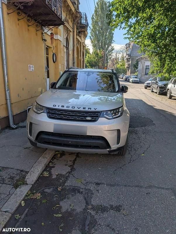 Culoarebej Utilizat 2017 Land Rover Discovery 5 HSE SUV | 27.000 EUR (Super Preț) - Imagine 1/4