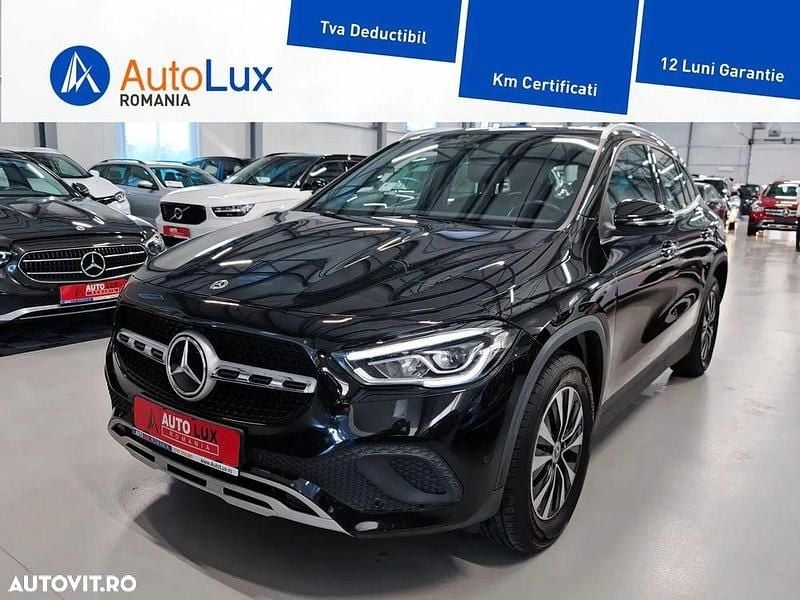 Culoarenegru Utilizat 2021 Mercedes GLA250 SUV | 28.900 EUR (Puțin scump) - Imagine 1/4