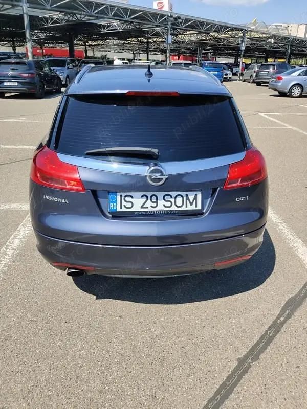 Second-hand Opel Insignia Sport 160 CP (117 kW) 2009 Albastru Break