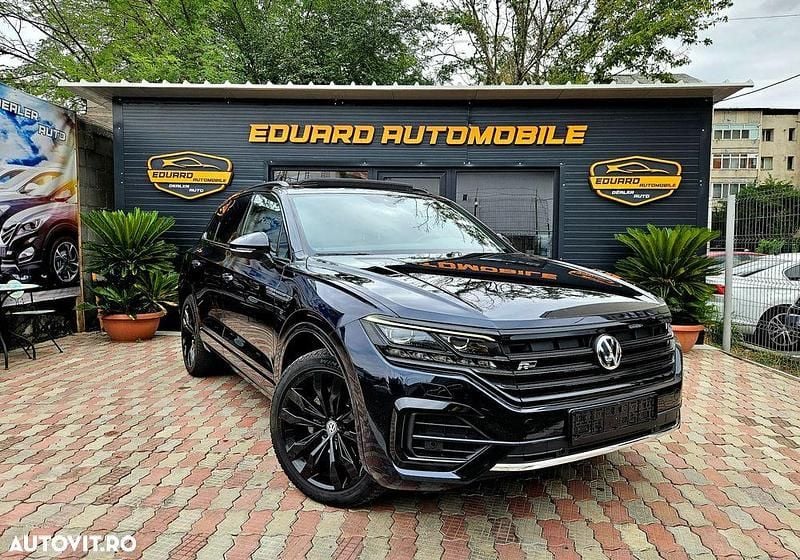 Culoarenegru Utilizat 2020 VW Touareg R-line SUV | 32.500 EUR (Super Preț) - Imagine 1/4