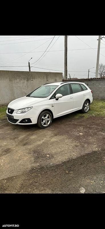 Alb Utilizat 2011 Seat Ibiza ST Sport Break | 3.500 EUR (Preț OK) - Imagine 1/4