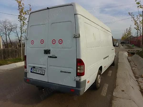 Utilizat 2006 Mercedes Sprinter Van | 5.200 EUR (Preț OK) - Imagine 1/4