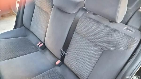 Second-hand Opel Astra 110 CP (80 kW) 2005 Berlinǎ