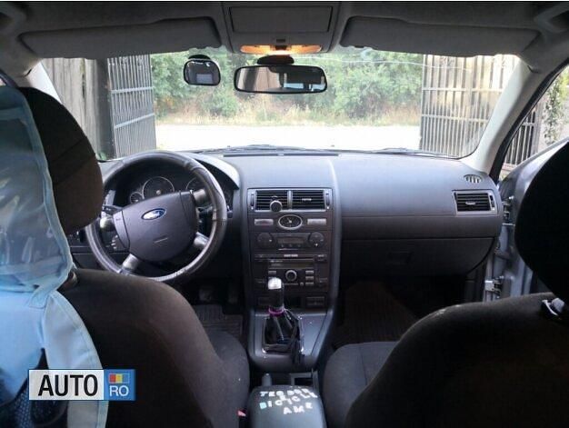 Second-hand Ford Mondeo 115 CP (84 kW) 2006 Gri Berlinǎ