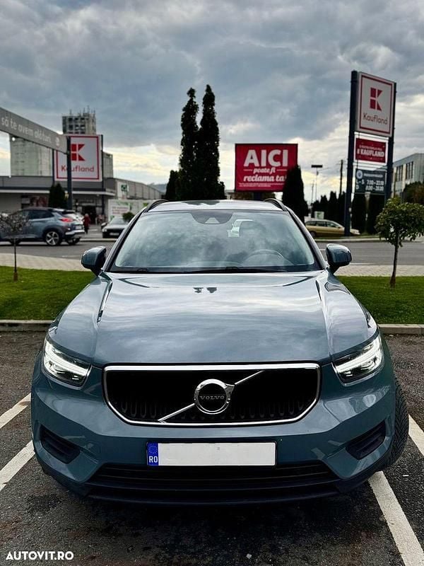 Culoaregri Utilizat 2020 Volvo XC40 Momentum SUV | 18.700 EUR (Preț OK) - Imagine 1/4