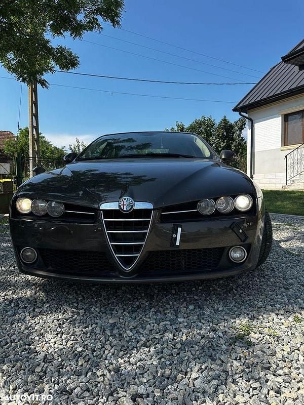 Culoaremaro Utilizat 2008 Alfa Romeo 159 Berlinǎ | 2.900 EUR (Preț OK) - Imagine 1/4