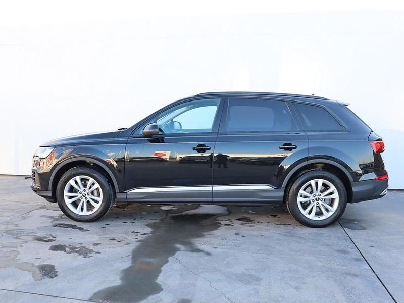 Second-hand Audi Q7 340 CP (250 kW) 2023 Negru  normal SUV