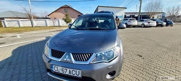 Second-hand Mitsubishi Outlander 140 CP (102 kW) 2007 Gri SUV