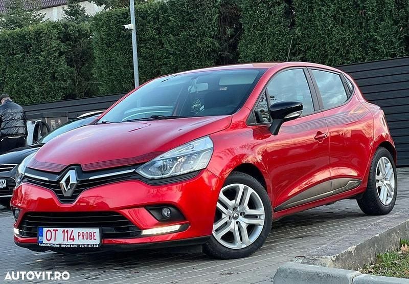 Culoarerosu Utilizat 2018 Renault Clio IV LIMITED Hatchback | 7.800 EUR (Preț bun) - Imagine 1/4