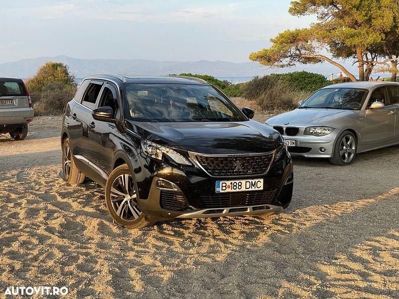 Second-hand Peugeot 5008 GT-line 120 CP (88 kW) 2017 Culoarenegru Monovolum