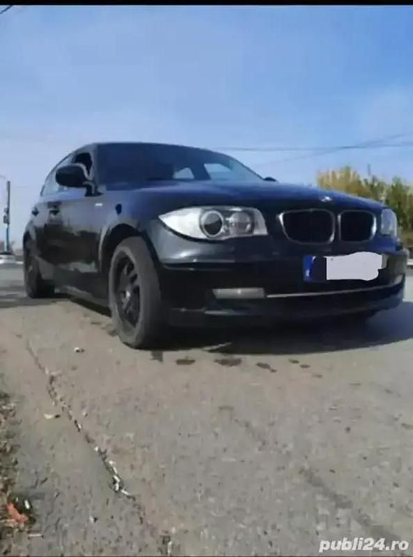Utilizat 2011 BMW 130 Hatchback | 4.000 EUR - Imagine 1/4