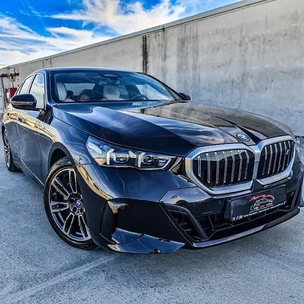 Second-hand BMW i5 250 kW (340 CP) 2024 Negru Berlinǎ