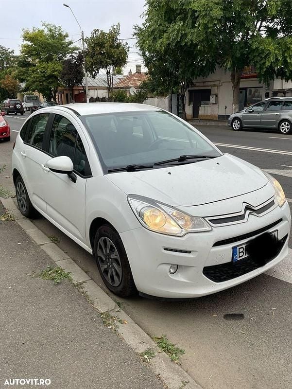 Culoarealb Utilizat 2016 Citroën C3 | 4.499 EUR (Preț OK) - Imagine 1/4