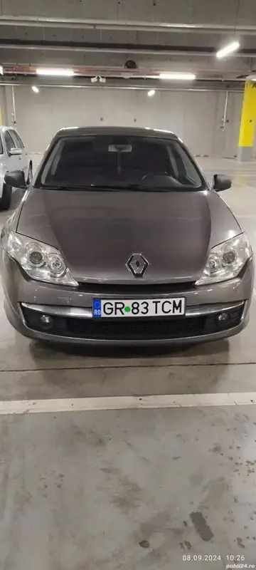 Utilizat 2009 Renault Laguna III Hatchback | 3.850 EUR (Preț OK) - Imagine 1/4