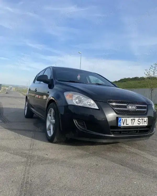 Utilizat 2008 Kia Ceed Hatchback | 2.799 EUR (Puțin scump) - Imagine 1/4