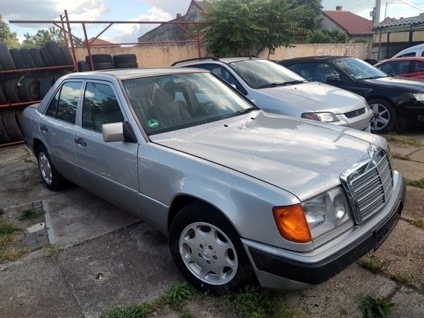 Utilizat 1991 Mercedes 230 Berlinǎ | 3.290 EUR - Imagine 1/4