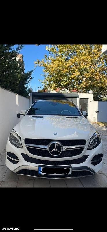 Culoarealb Utilizat 2015 Mercedes GLE350 SUV | 32.500 EUR (Super Preț) - Imagine 1/4