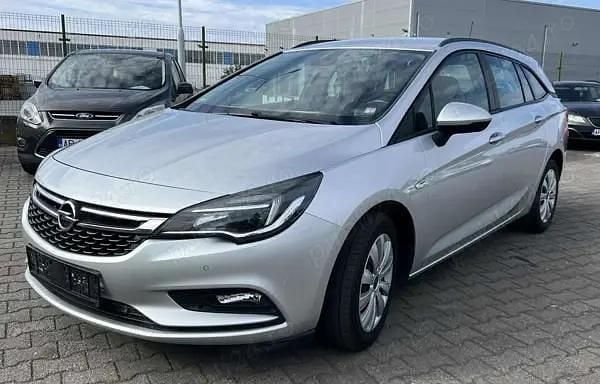Argintiu Utilizat 2016 Opel Astra Exklusiv Break | 6.350 EUR (Preț OK) - Imagine 1/4