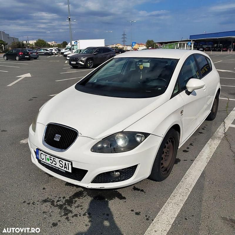 Culoarealb Utilizat 2010 Seat Leon Style Hatchback | 3.500 EUR (Preț OK) - Imagine 1/4