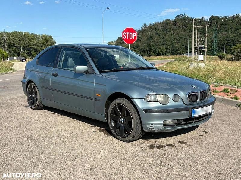 Culoareverde Utilizat 2002 BMW 316 Compact Hatchback | 700 EUR - Imagine 1/4
