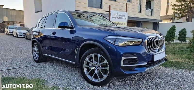 Culoarealbastru Utilizat 2022 BMW X5 SUV | 59.500 EUR (Super Preț) - Imagine 1/4