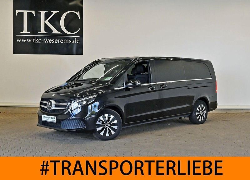 Utilizat 2023 Mercedes V300 Avantgarde Monovolum | 63.750 EUR (Preț bun) - Imagine 1/1