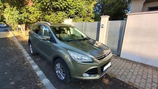 Culoaremaro Utilizat 2013 Ford Kuga Titanium SUV | 9.600 EUR (Preț OK) - Imagine 1/4