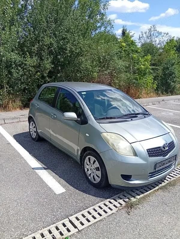 Utilizat 2006 Toyota Yaris Break | 2.450 EUR (Preț OK) - Imagine 1/4