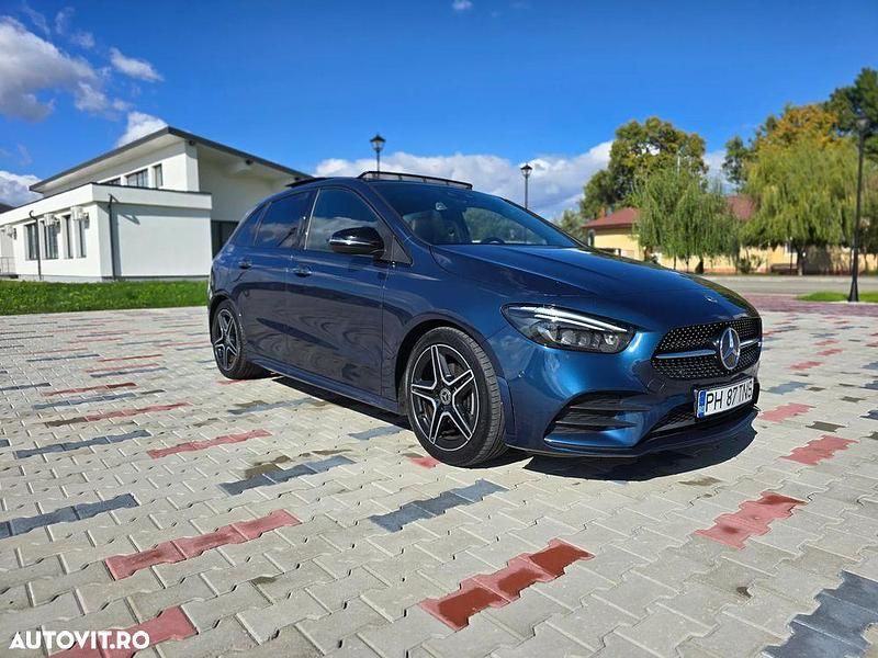 Culoarealbastru Utilizat 2020 Mercedes B200 Advanced Plus Monovolum | 17.700 EUR (Preț OK) - Imagine 1/4