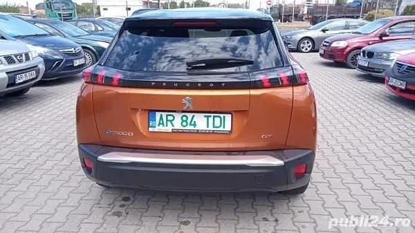 Second-hand Peugeot e-2008 GT 100 kW (136 CP) 2021 Portocaliu SUV