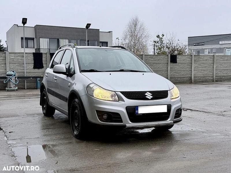 Culoaregri Utilizat 2011 Suzuki SX4 SUV | 4.499 EUR (Preț OK) - Imagine 1/4