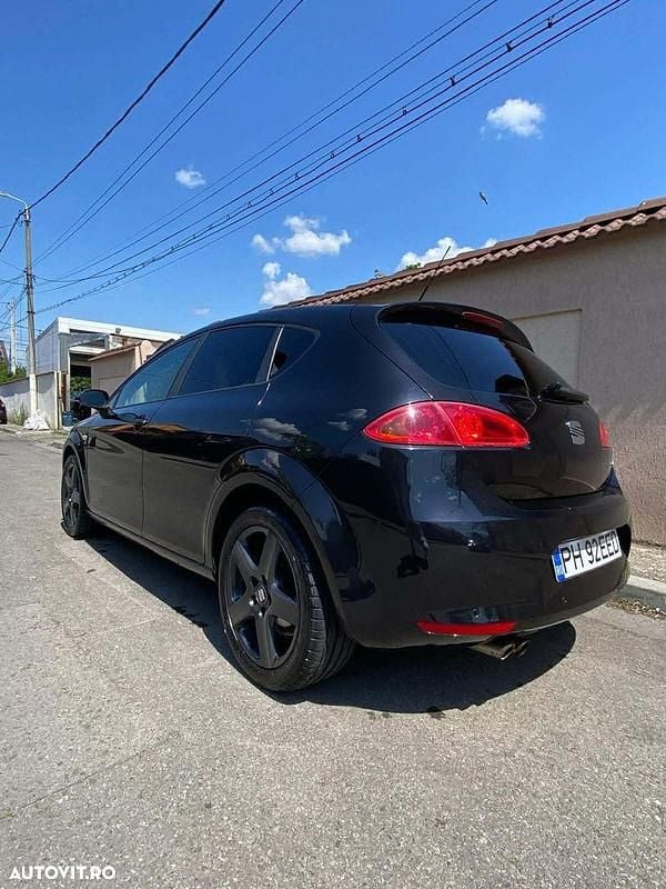 Second-hand Seat Leon 125 CP (91 kW) 2009 Culoarenegru Hatchback