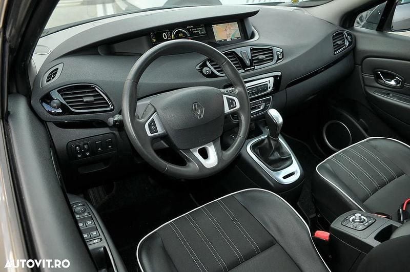 Second-hand Renault Scénic III 110 CP (80 kW) 2012 Culoaregri Monovolum