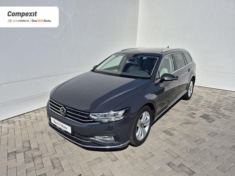 Gri Utilizat 2021 VW Passat Highline Break | 19.190 EUR (Preț bun) - Imagine 1/4