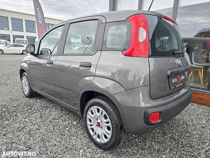 Second-hand Fiat Panda 70 CP (51 kW) 2020 Culoaregri Hatchback