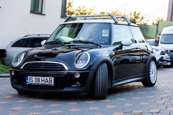 Negru Utilizat 2002 Mini Cooper S Hatchback | 3.400 EUR - Imagine 1/4