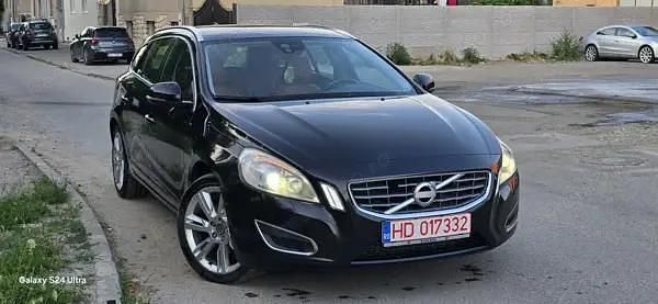 Utilizat 2012 Volvo V60 Break | 6.700 EUR (Preț bun) - Imagine 1/4