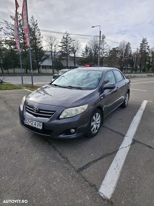 Second-hand Toyota Corolla Luna 90 CP (66 kW) 2008 Culoaregri Berlinǎ