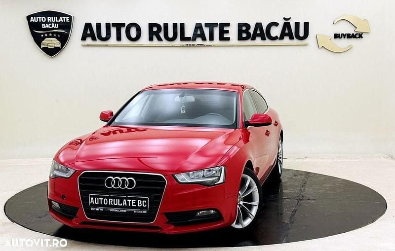 Culoarerosu Utilizat 2012 Audi A5 Coupe | 9.990 EUR (Preț bun) - Imagine 1/4