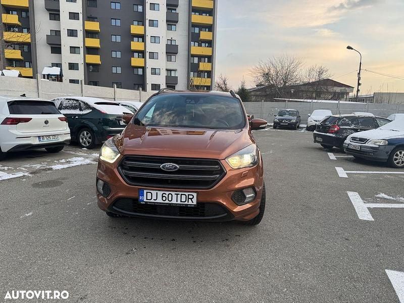 Second-hand Ford Kuga ST-Line 180 CP (132 kW) 2018 Culoareportocaliu SUV