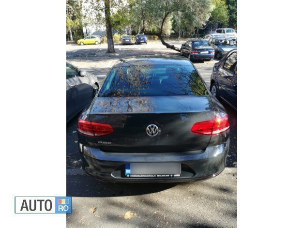 Gri Utilizat 2018 VW Passat Berlinǎ | 18.900 EUR (Preț OK) - Imagine 1/4
