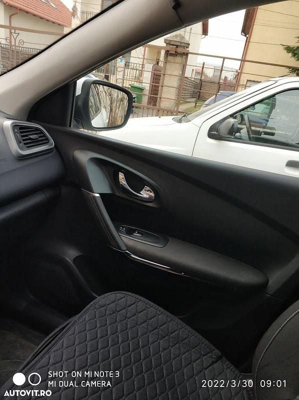 Culoarealb Utilizat 2016 Renault Kadjar SUV | 10.500 EUR (Preț bun) - Imagine 1/4