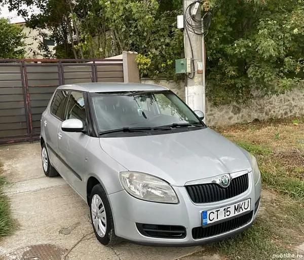 Utilizat 2007 Skoda Fabia Hatchback | 1.700 EUR - Imagine 1/4