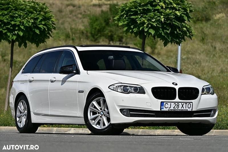Culoarealb Utilizat 2011 BMW 520 Break | 9.450 EUR (Preț OK) - Imagine 1/4