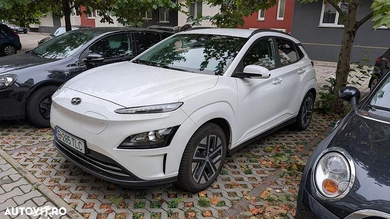 Culoarealb Utilizat 2021 Hyundai Kona SUV | 20.500 EUR (Preț OK) - Imagine 1/4