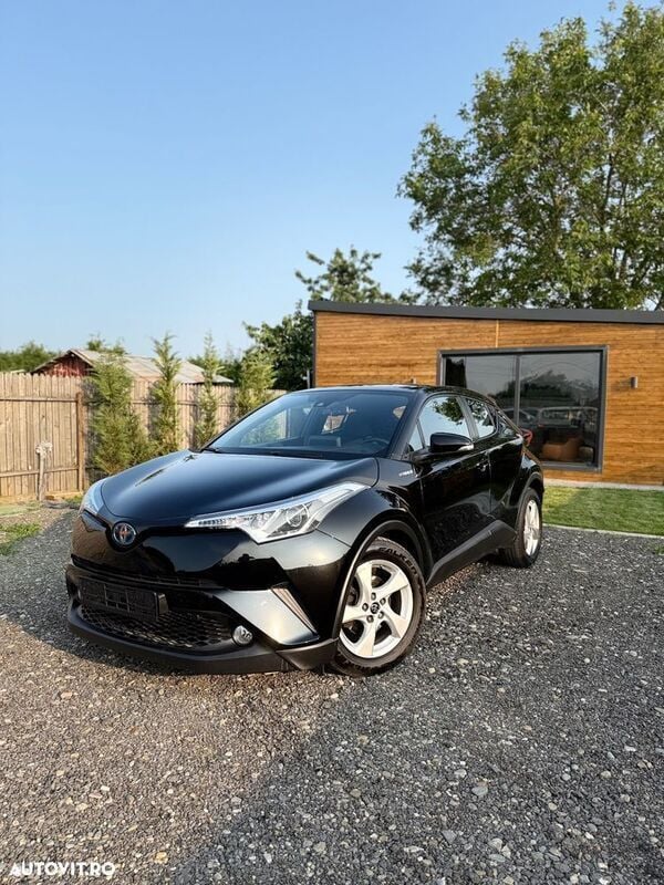 Negru Utilizat 2019 Toyota C-HR SUV | 15.950 EUR (Preț bun) - Imagine 1/4