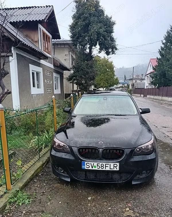 Negru Utilizat 2005 BMW 520 Berlinǎ | 3.500 EUR (Preț bun) - Imagine 1/4