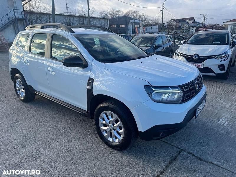 Culoarealb Second-hand 2022 Dacia Duster Comfort SUV | 12.990 EUR (Preț bun) - Imagine 1/4