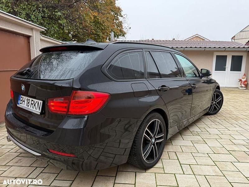 Second-hand BMW 320 184 CP (135 kW) 2013 Culoarenegru Break